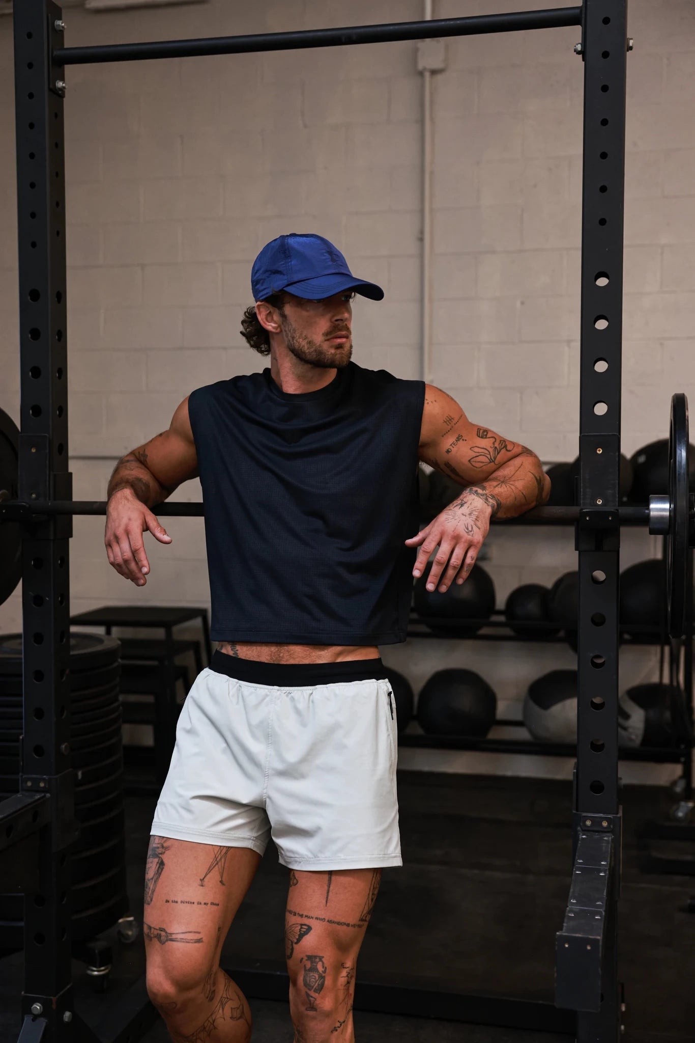 Podio Bone Active Short, lightweight athletic shorts with breathable fabric and elastic waistband, ideal for active wear.
